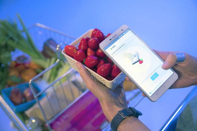 Which strawberry do I eat? Ask your smartphone