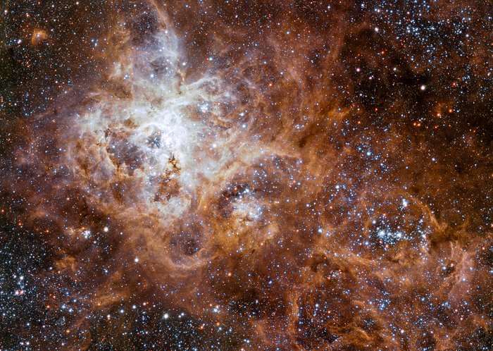 Chemical traces from star formation cast light on cosmic history