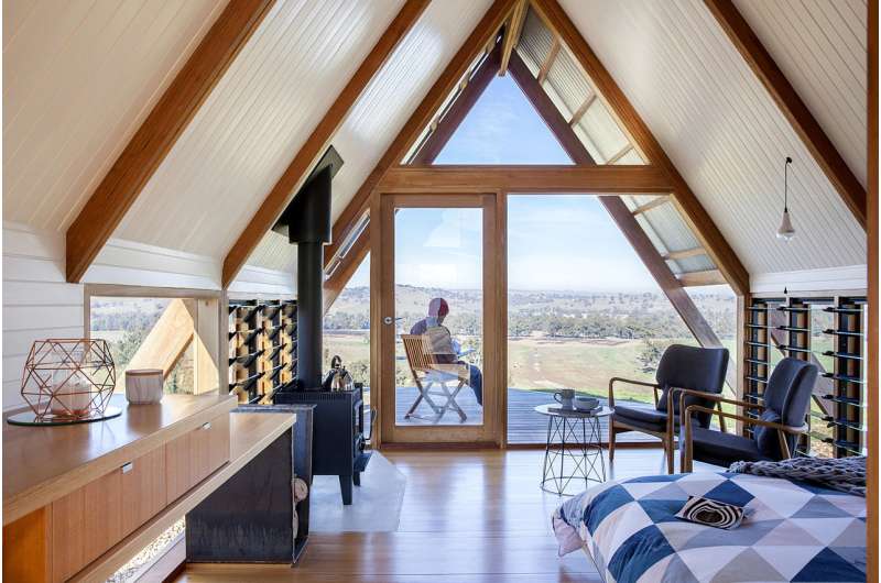 Eco-friendly hut in Australia finds inspiration in A-frame tent