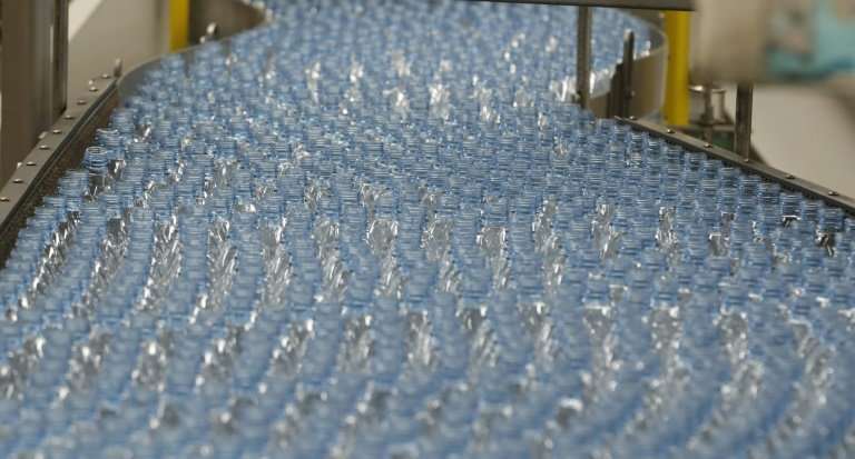 The British government will introduce a charge on plastic, glass and metal single use drinks containers sold in England, the env