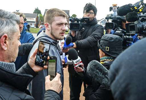 Toddler Alfie Evans' parents say they'll work with doctors