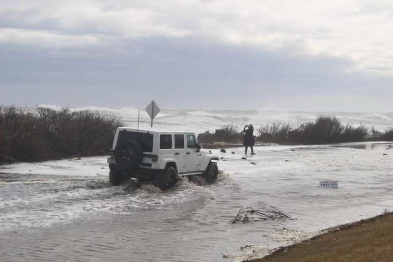 UNH Research finds dramatic increase in flooding on coastal roads