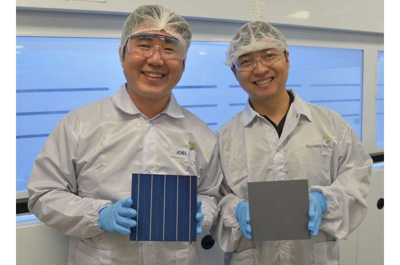 Researchers make breakthrough in light trapping technology for industrial multicrystalline silicon solar cells