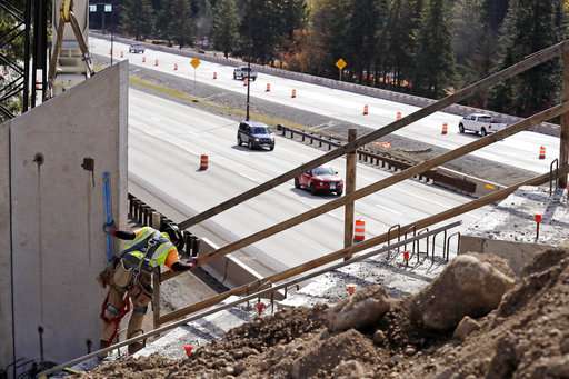 Washington state builds bridge to keep wildlife off highway