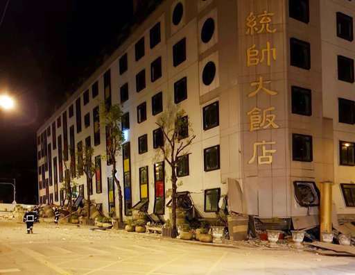 Deadly earthquake strikes Taiwan's east coast