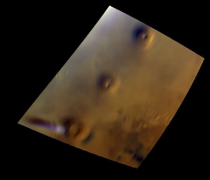 Mars Express keeps an eye on curious cloud