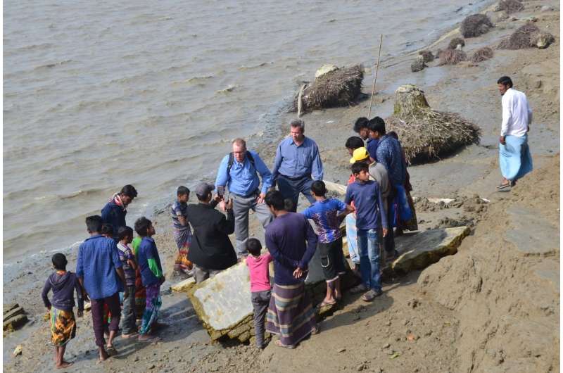 Researchers investigate riverbank erosion and resilience in coastal Bangladesh