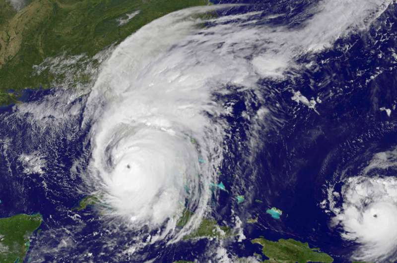 Understanding hurricane risks—5 essential reads