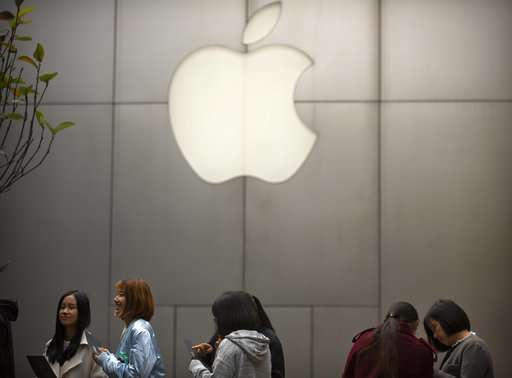 Apple to build 2nd campus, hire 20,000 in $350B pledge