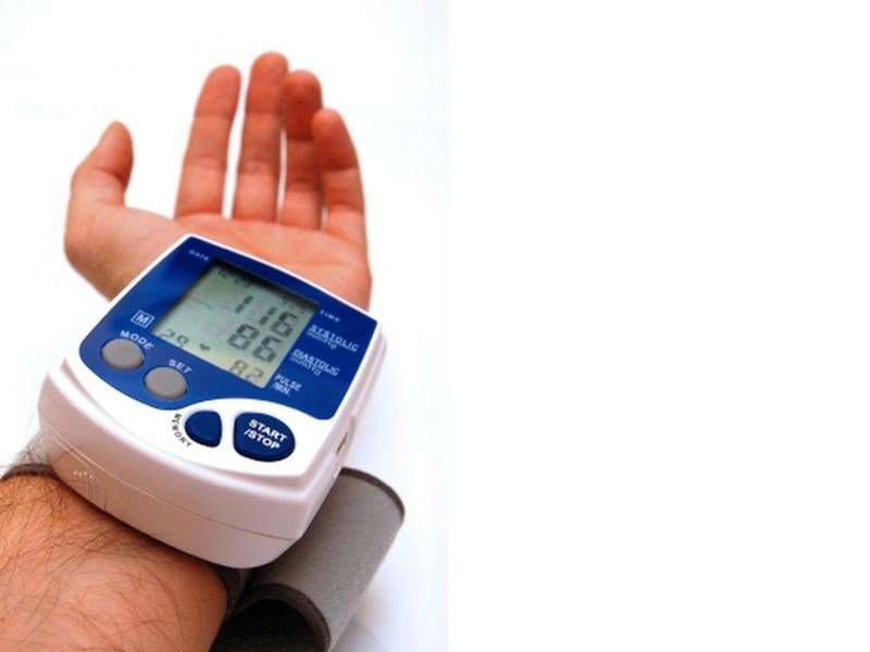 High blood pressure in young adults tied to earlier strokes