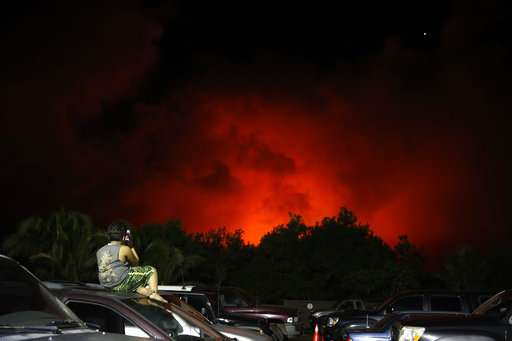 Latest lava flow destroys 4 homes, sparks evacuation prep