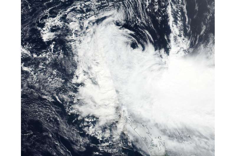 NASA-NOAA's Suomi NPP Satellite sees Tropical Cyclone Hola dissipating
