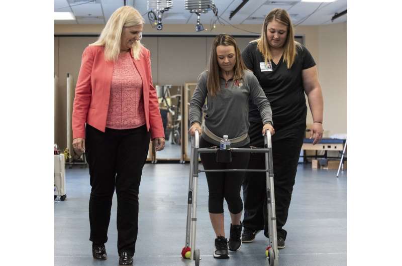 Technology and therapy help individuals with chronic spinal cord injuries take steps