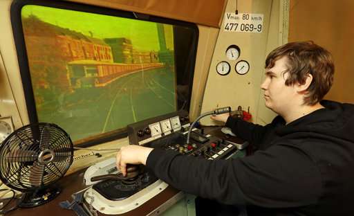 Volunteers work to save vintage train simulator in Berlin
