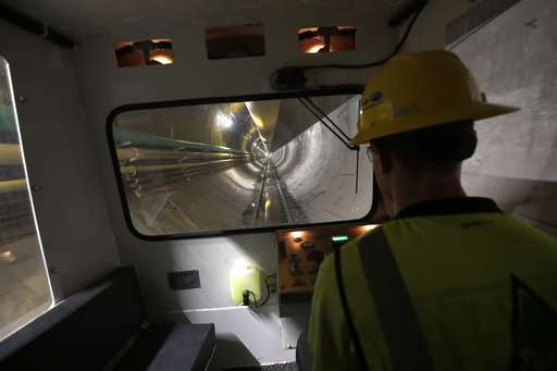 Fixing a massive NYC plumbing leak, 55 stories underground