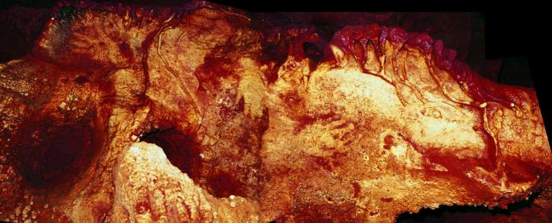 Neanderthals were artistic like modern humans, study indicates