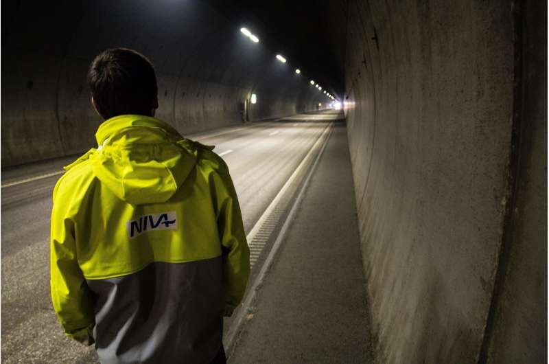 Chemicals are leaching from Norwegian roads and tunnels