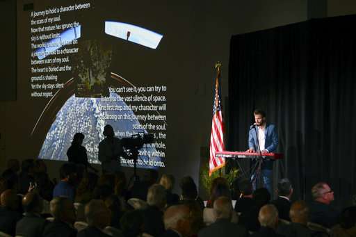 NASA honors 7 killed on space shuttle Columbia 15 years ago
