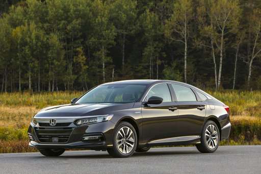 Edmunds rounds up today's top hybrids