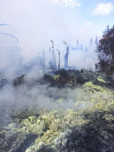 Hawaii volcano sends ash plume 30,000 feet into sky