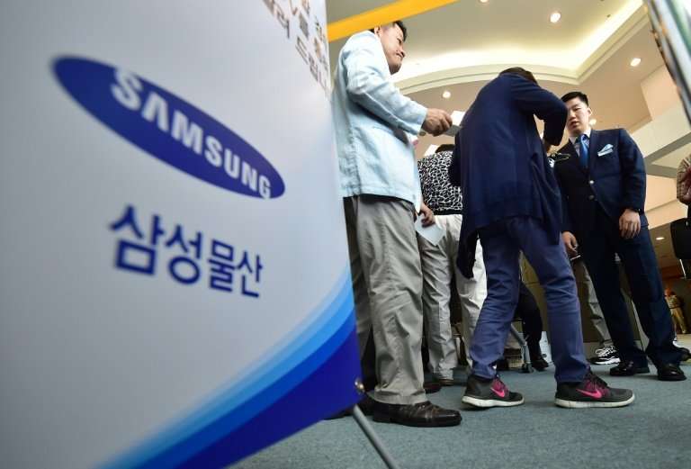 Activist fund Elliott Associates and other shareholders say the merger of two Samsung units wilfully undervalued C&amp;T