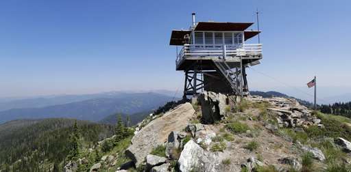 Aging lookout towers still key during fire season in US West