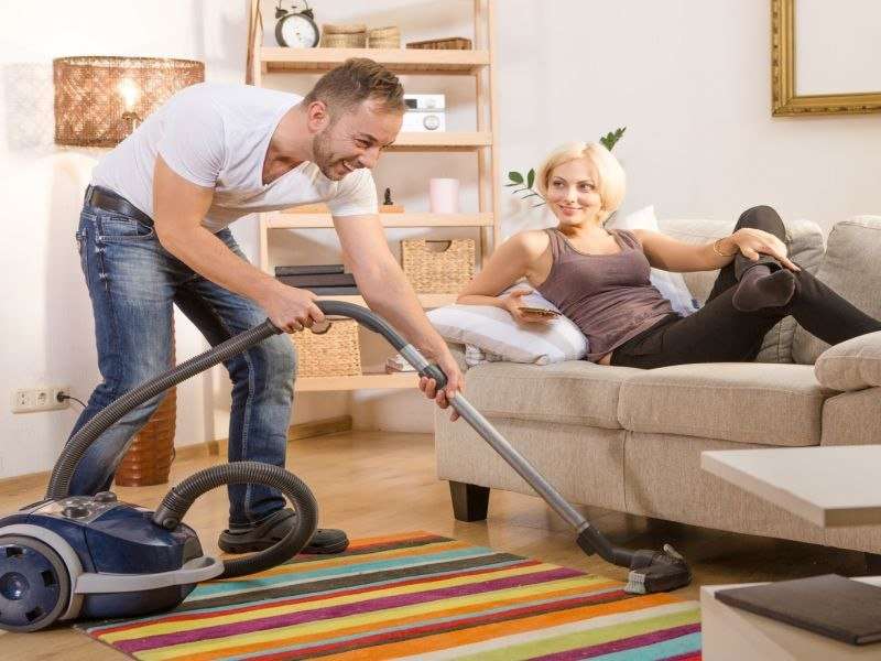 A husband's housework may bring bedroom benefits