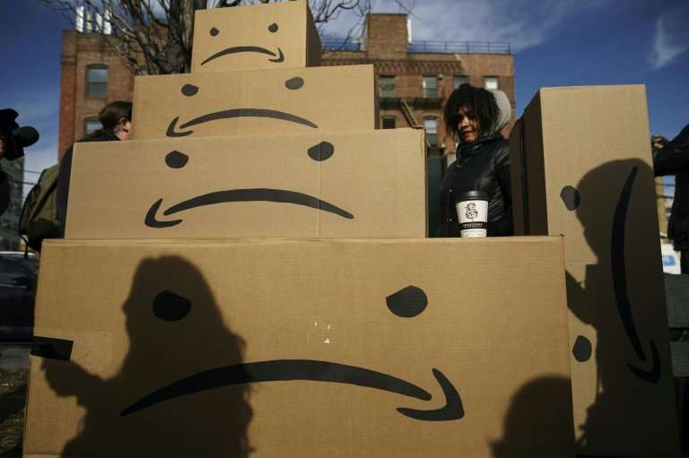 Amazon is getting hefty incentives for its new headquarters in New York and Virginia, following a pattern of other companies tha