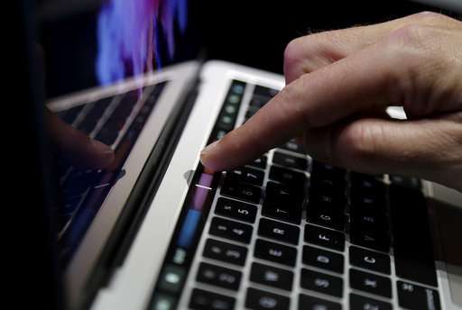 Apple to tutor women in tech in bid to diversify industry
