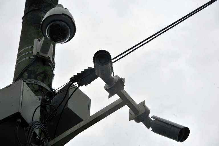 A tender to install 30,000 cameras in Rio de Janeiro will be launched soon, and a Brazilian news outlet reported that combat dro