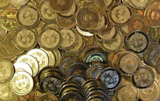 Central banks warned to weigh risks of virtual currencies
