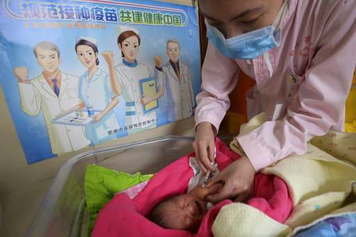 Chinese premier orders investigation of vaccine makers