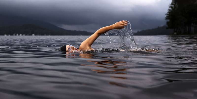 Cold water swimming might ease depression