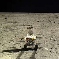 Dust dilemma settles on upcoming moon missions