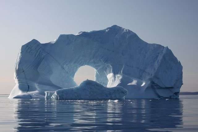 Earth may be approaching a carbon dioxide threshold for melting ice in the Arctic