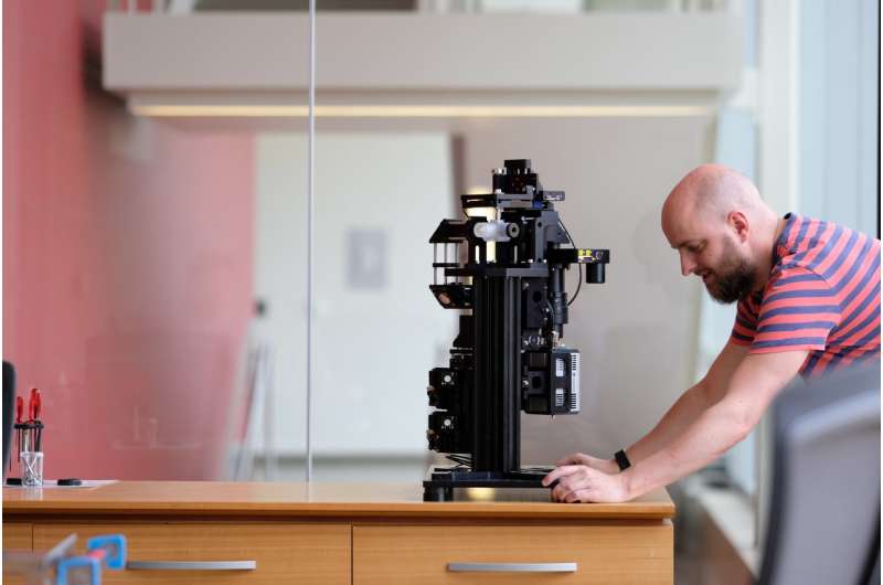 'Flamingo:' High-powered microscopy coming to a scientist near you
