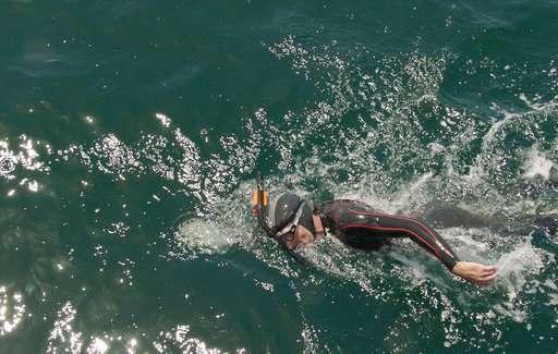 French-American man abandons attempt to swim Pacific