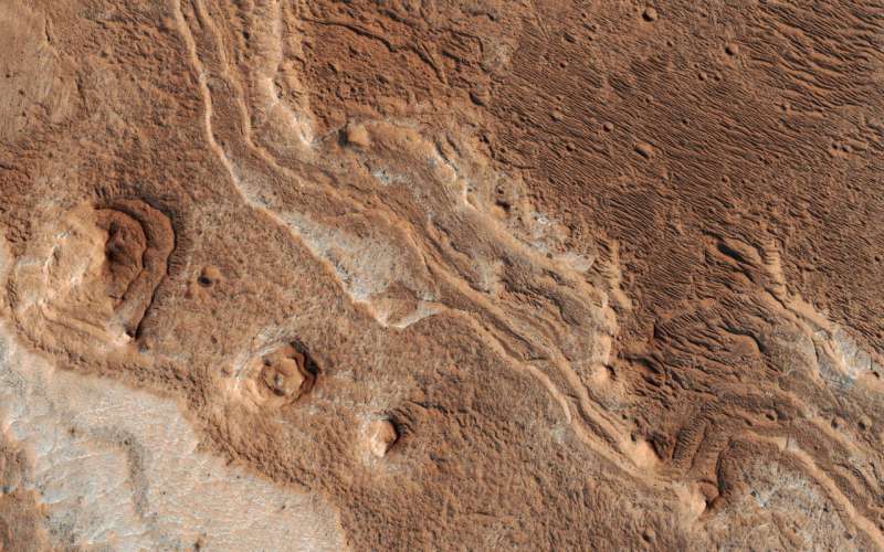 Image: Eroded Layers in Shalbatana Valles