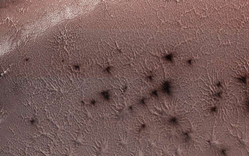 Image: Jamming with the 'spiders' from mars