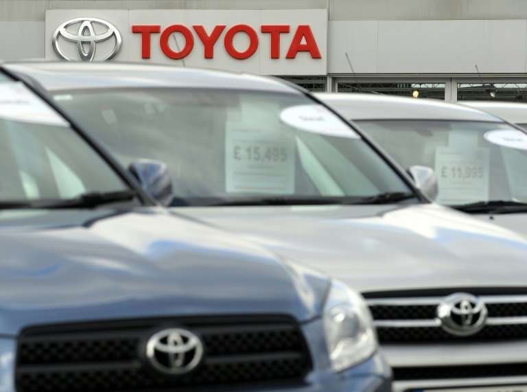 Japanese car giant Toyota is warning that a no-deal Brexit will temporarily halt production at its plant in Derby, central Engla