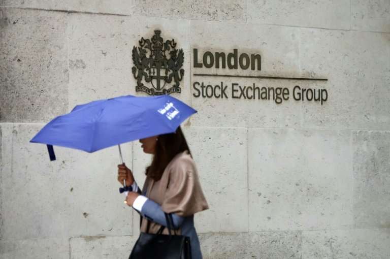 London's benchmark FTSE 100 index was down 1.25 percent
