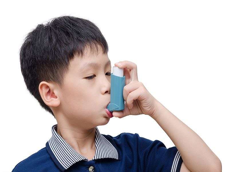 Low neighborhood walkability increases risk of asthma in kids