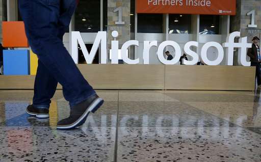 Microsoft to contractors: Give new parents paid leave