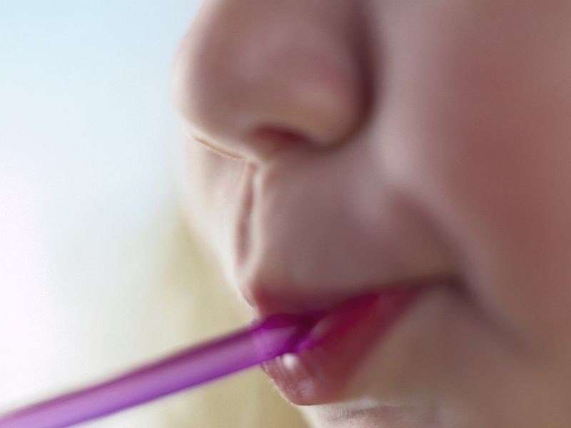 More water, mom? H2O is top kids' beverage in U.S.