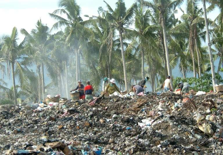 Mountains of garbage were left behind by the thousands of tourists who visited the central Philippine resort island of Boracay b