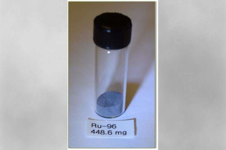 ORNL produces rare ruthenium isotope for atom smashing experiment