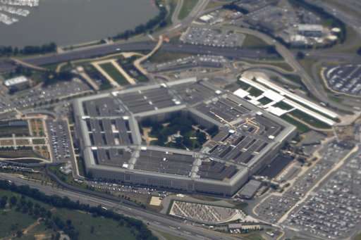 Pentagon adopts new cellphone restrictions