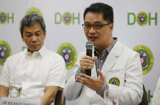 Philippines: 3 deaths may be linked to dengue vaccinations