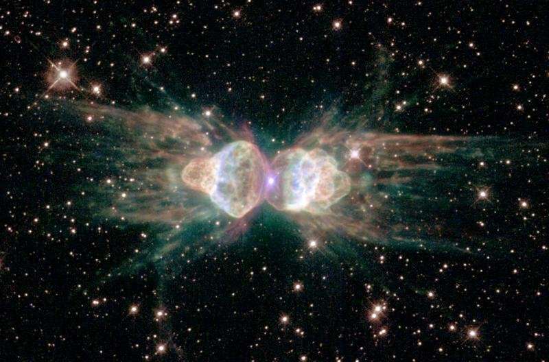 Planetary nebula lasers