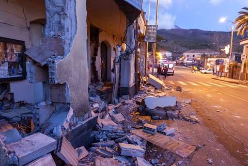 Quake from Mount Etna volcano jolts Sicily, sparks panic